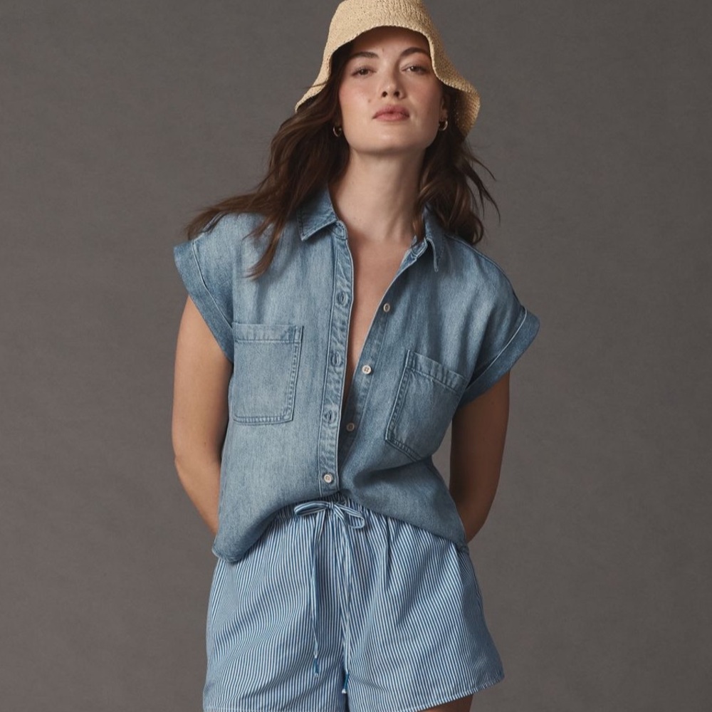 ANTHROPOLOGIE | Cloth & Stone Denim Muscle Buttondown Shirt